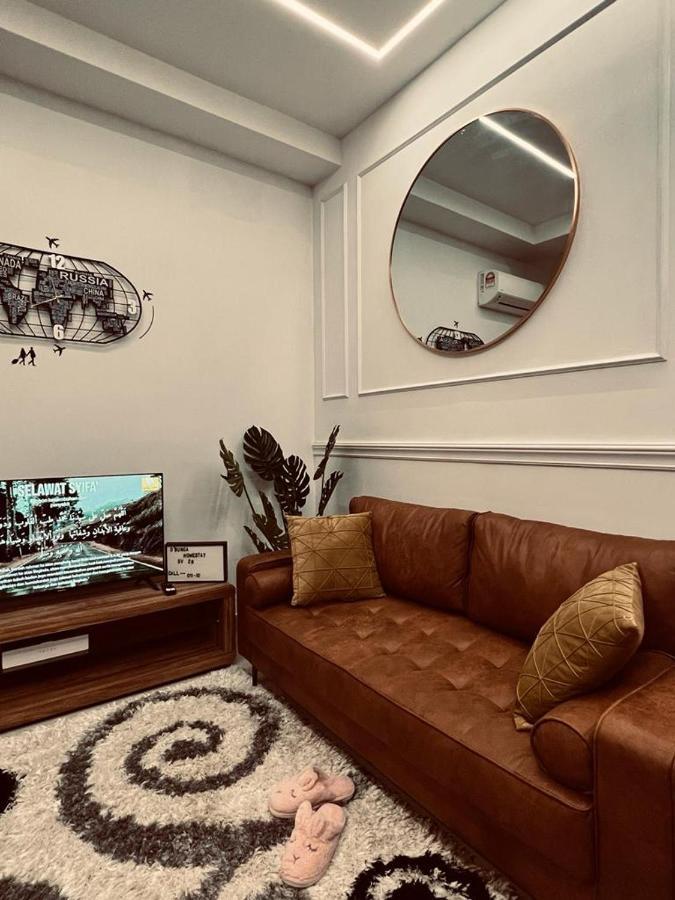 D Bunga مسلم Homestay Pool View Legoland Nusajaya Nusajaya  Εξωτερικό φωτογραφία