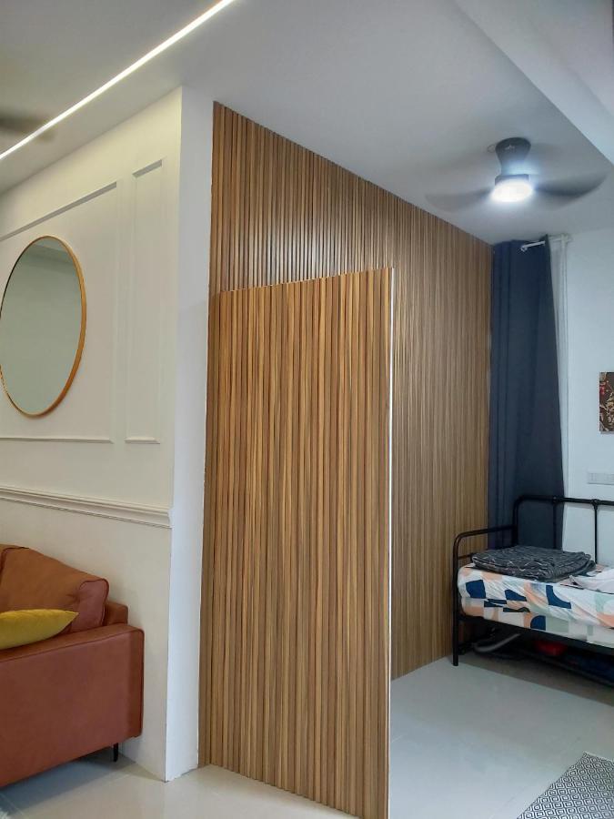 D Bunga مسلم Homestay Pool View Legoland Nusajaya Nusajaya  Εξωτερικό φωτογραφία
