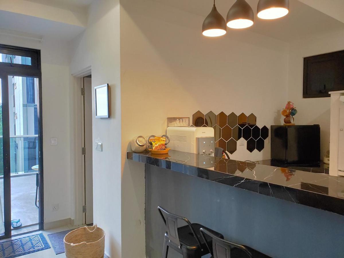 D Bunga مسلم Homestay Pool View Legoland Nusajaya Nusajaya  Εξωτερικό φωτογραφία
